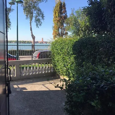 公寓 La Finestra Sulla Laguna